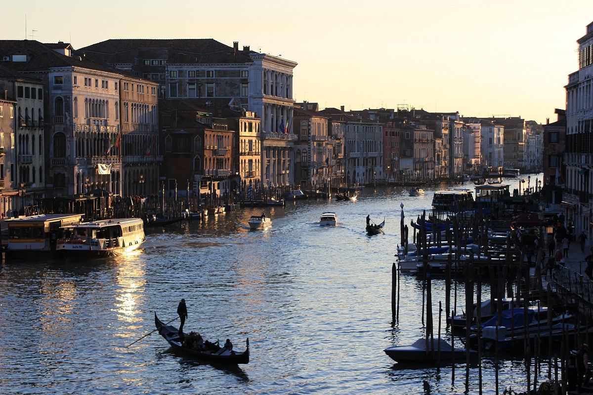 the sunset from the rialto