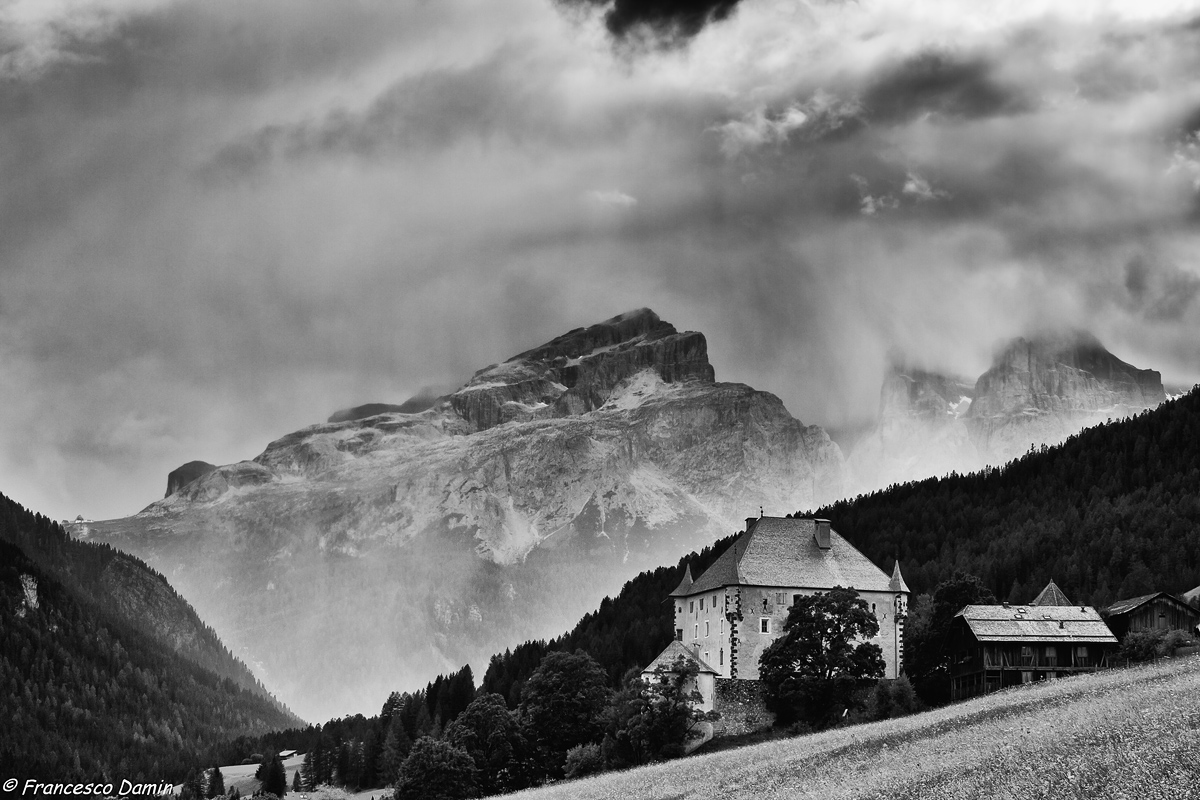 Castel Colz in the temporal