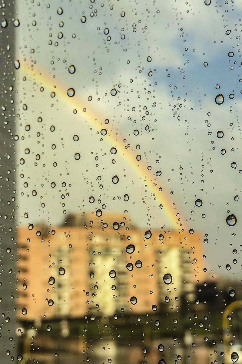 Gocce di arcobaleno