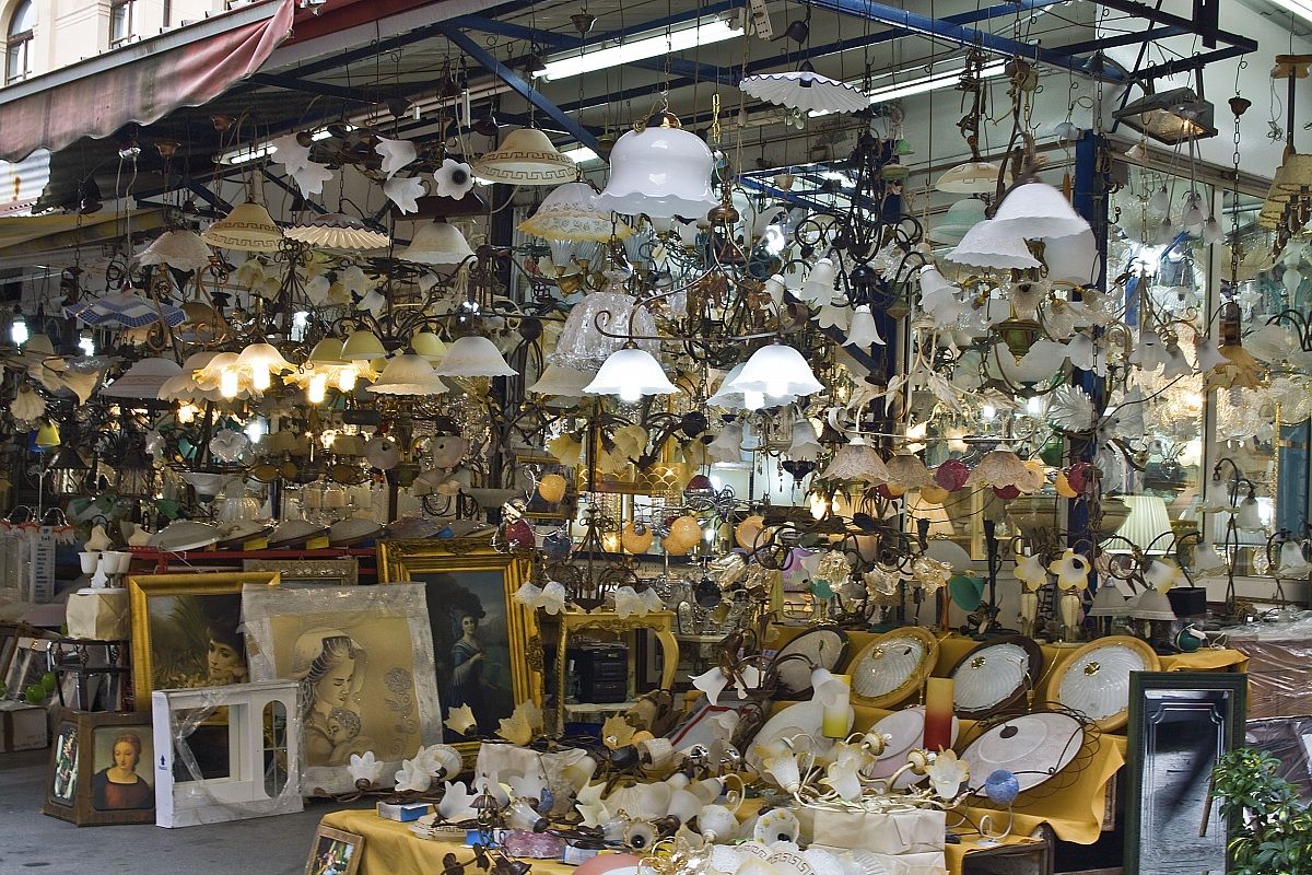 Confusone chandeliers