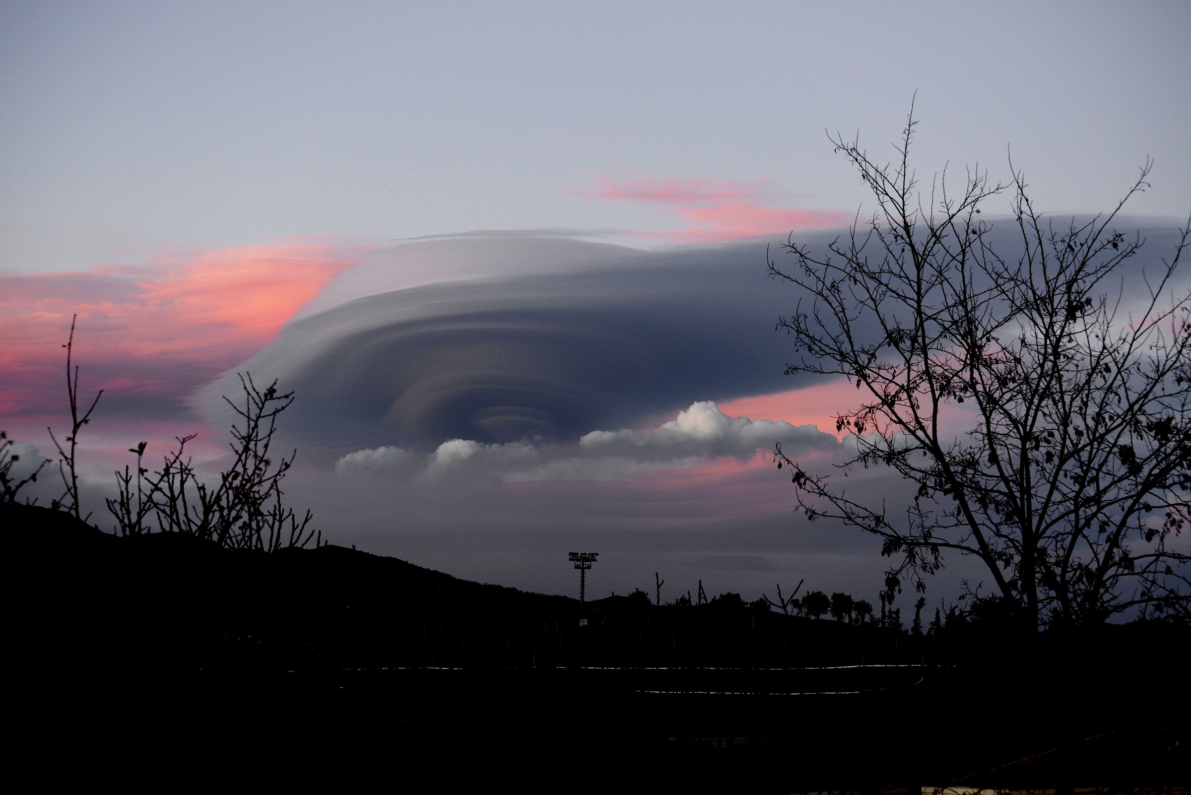 lenticular cloud