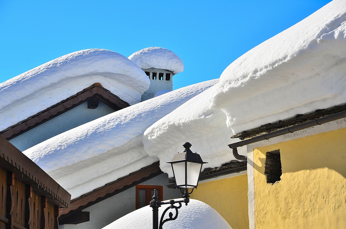 Roofs in San Michele