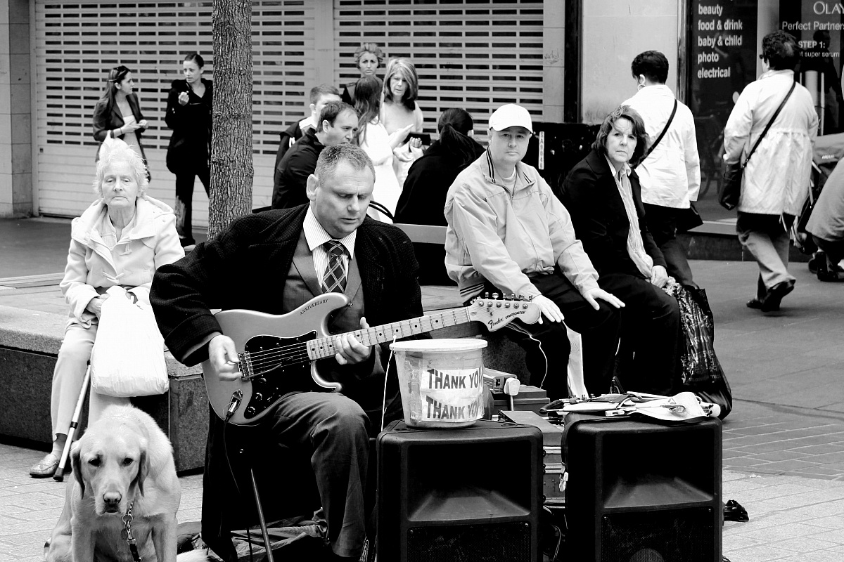 Il Chittarrista e il suo Cane