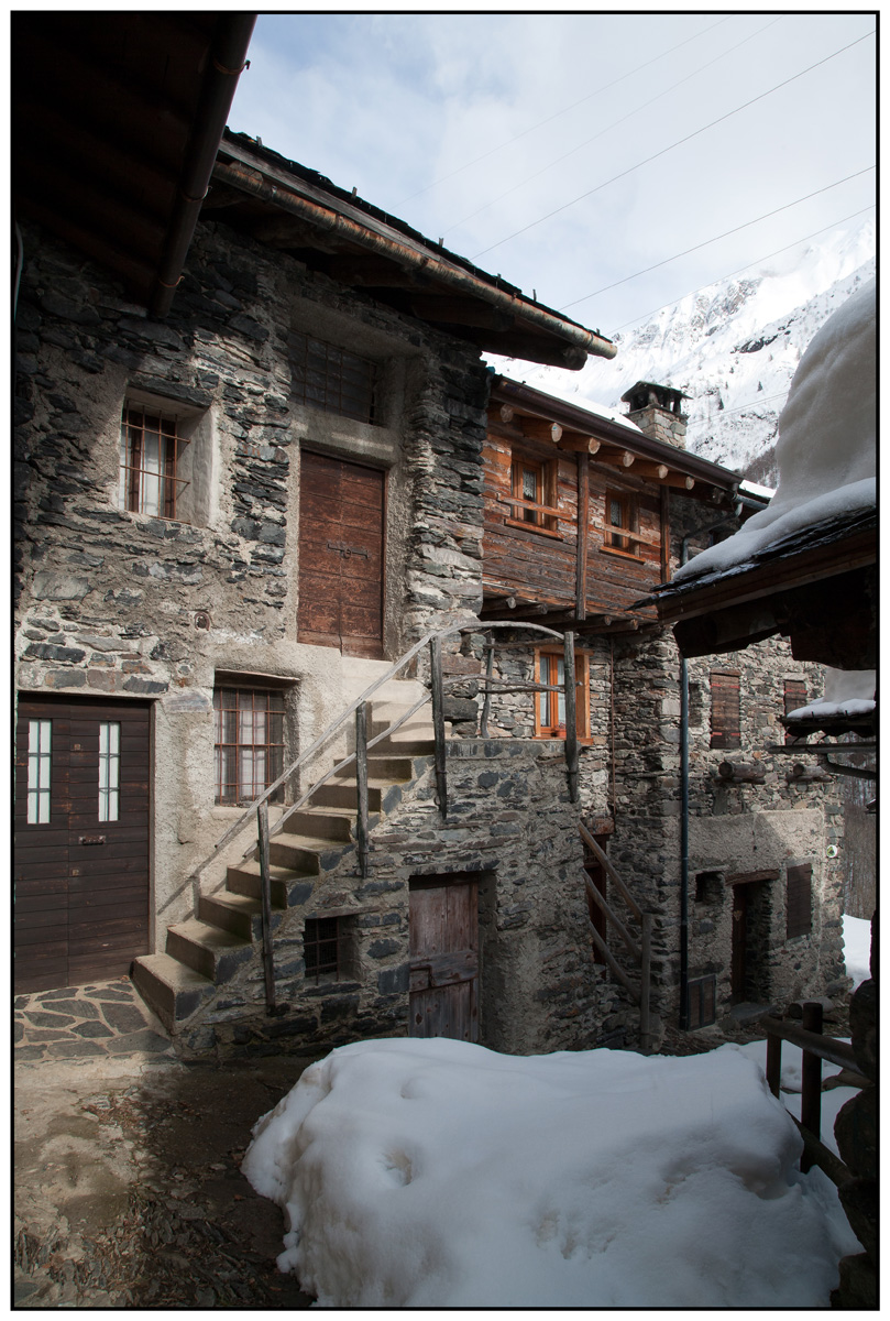 Maslana scorci di antichi borghi montani