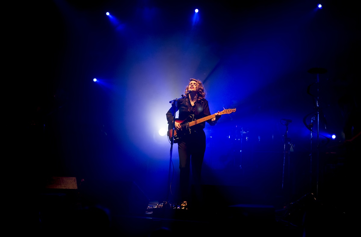 Breathe Anna Calvi
