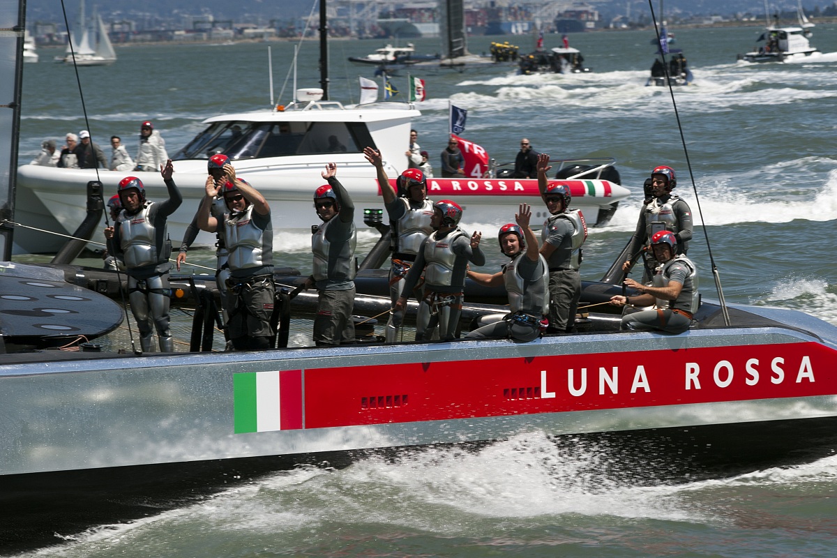 Luna Rossa's Crew celebrating - America's Cup 2013