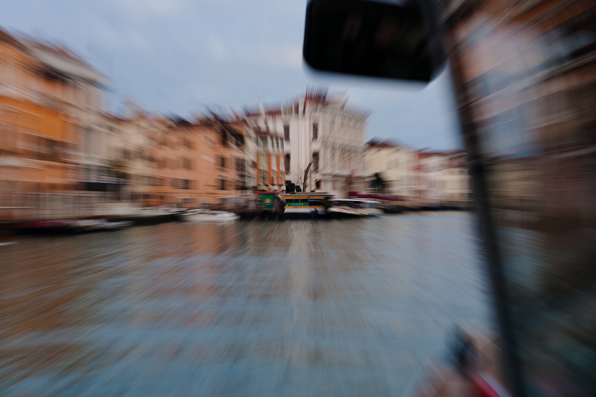 Traghetto supersonico