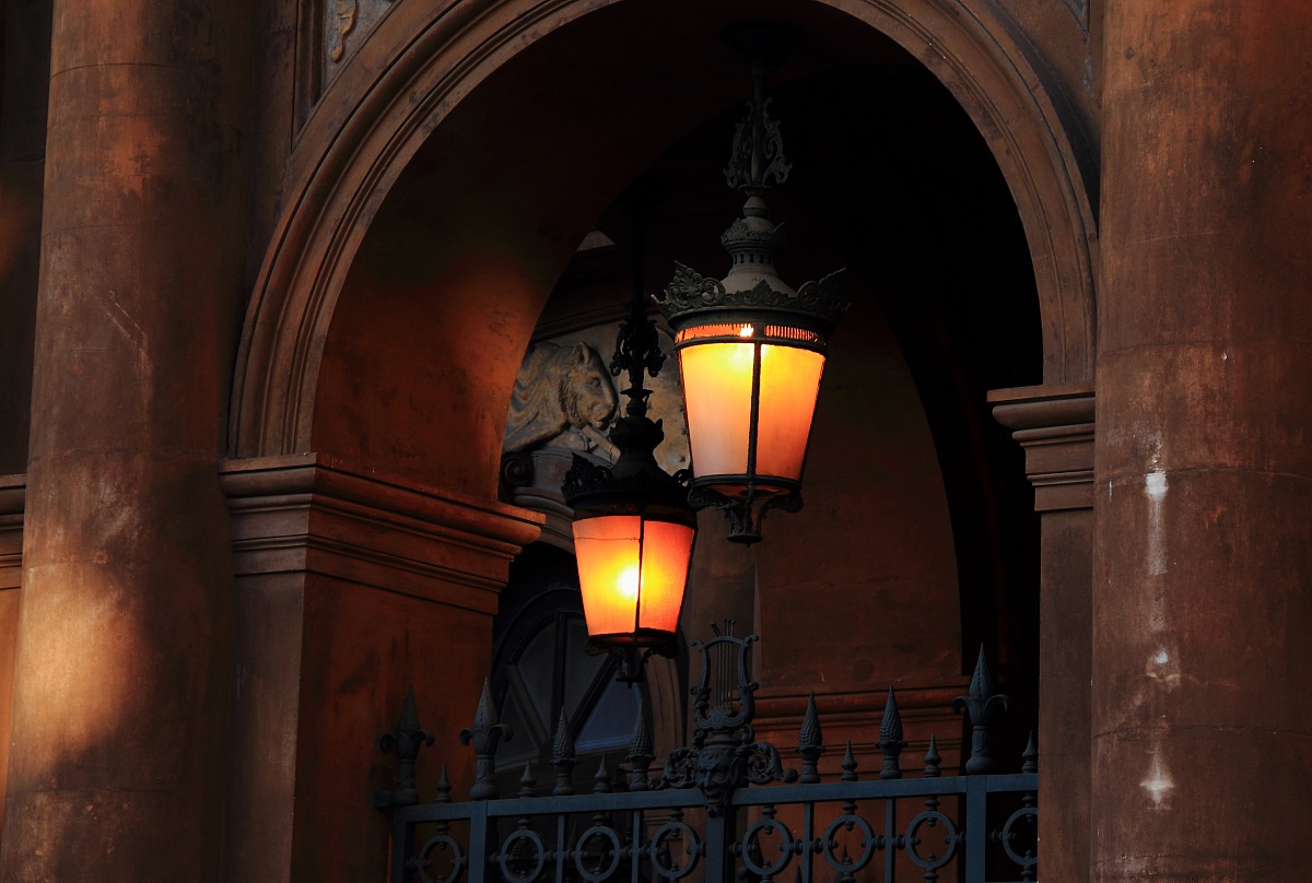 I lampioni del Teatro Massimo Bellini
