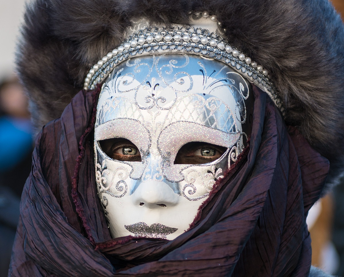 Eyes - Carnival of Venice