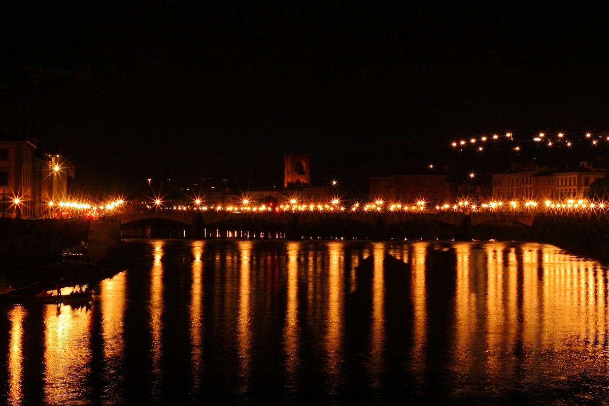 Ponte Vecchio di sera