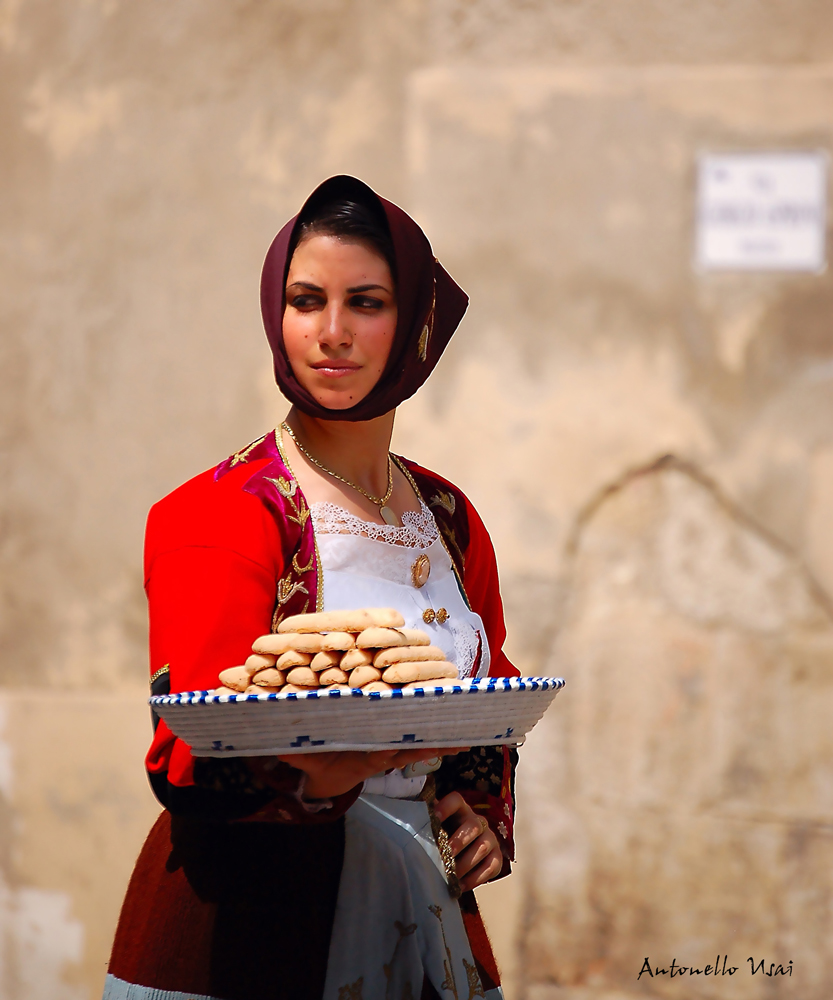 Fonni the Cavalcade ...