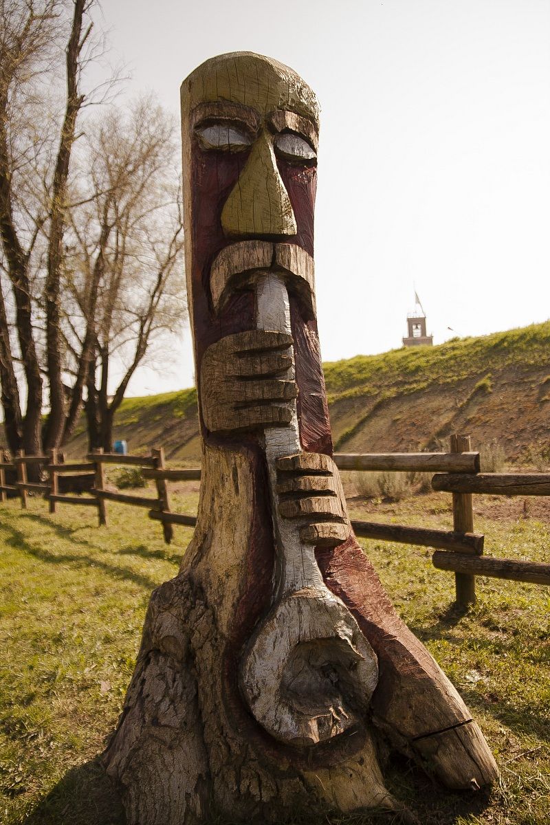Wooden statue