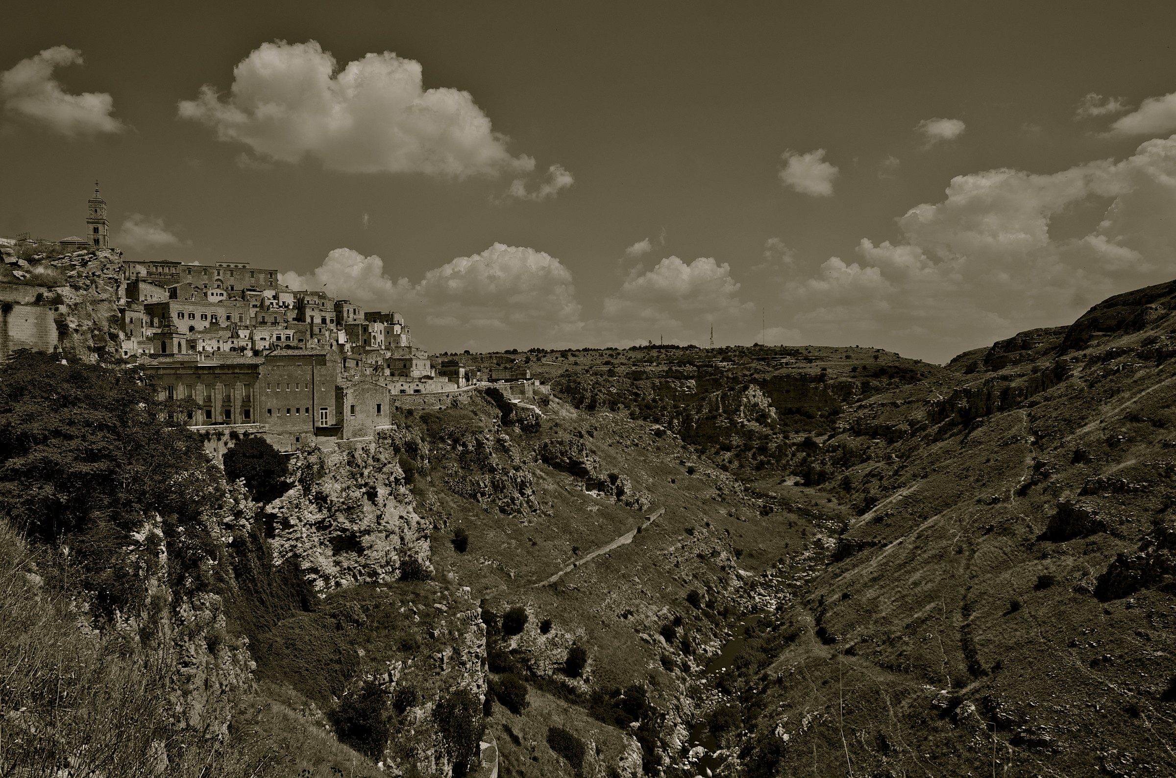 Matera black&withe