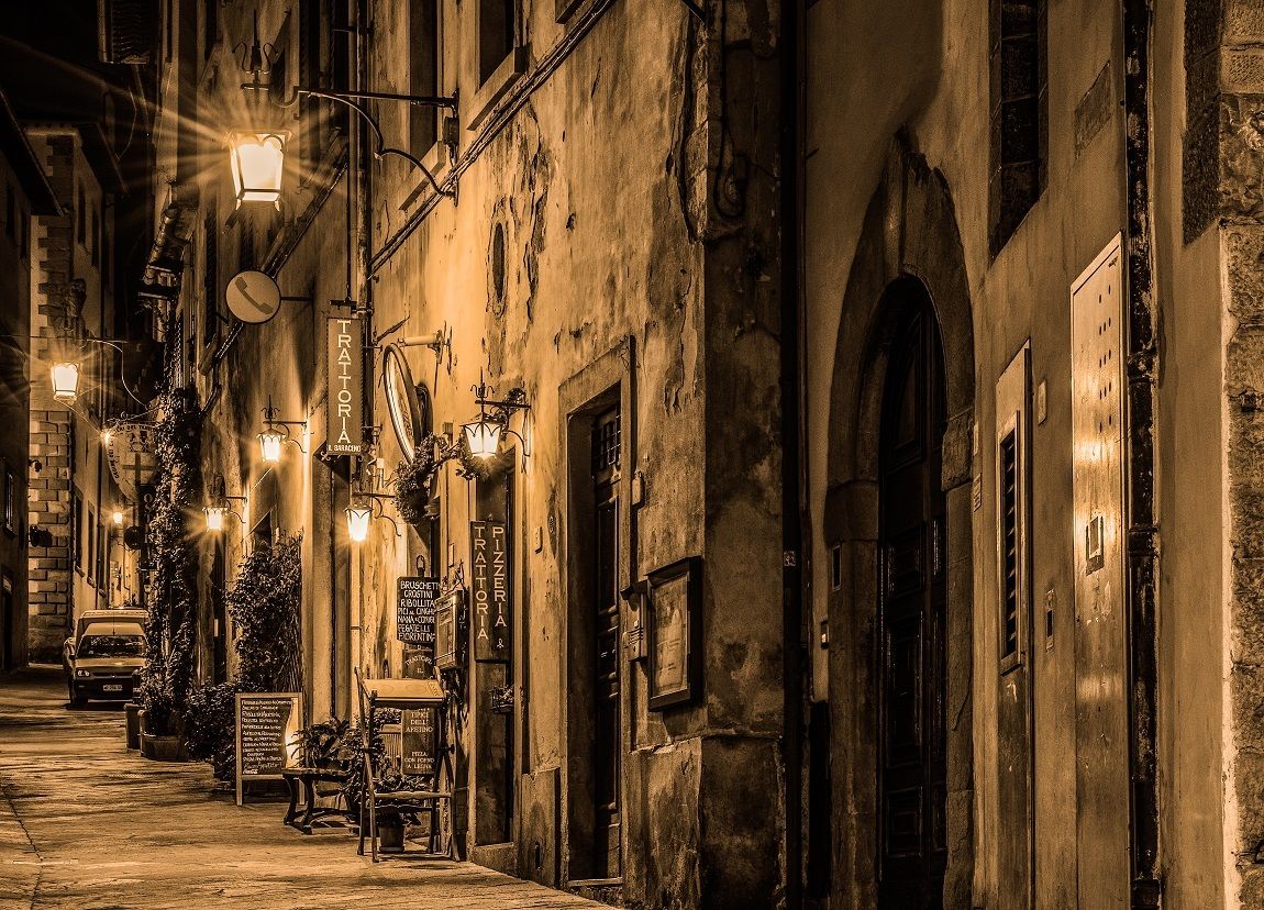 Via Giuseppe Mazzini - Arezzo / Trattoria Il Saraceno /