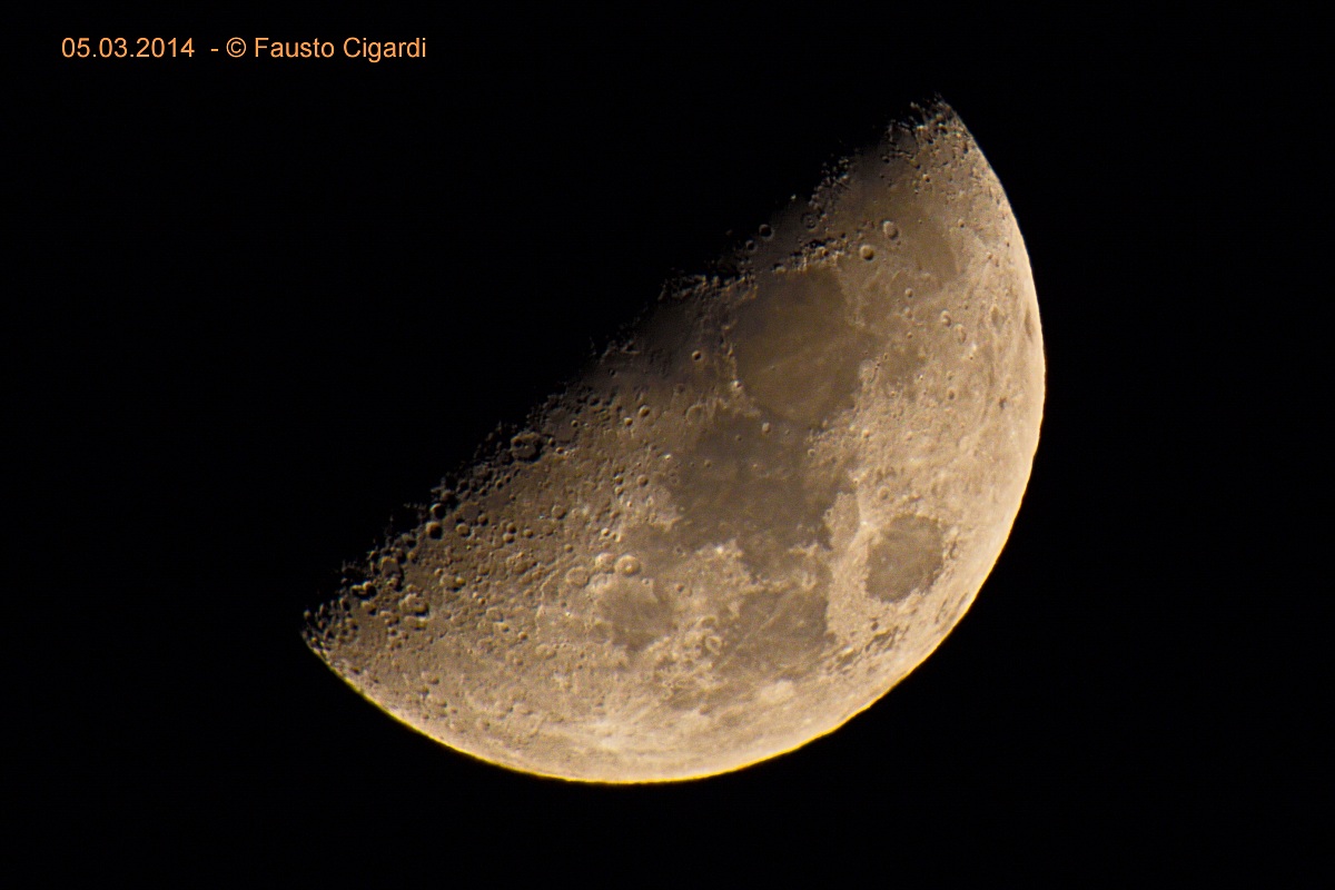 The Moon from my kitchen