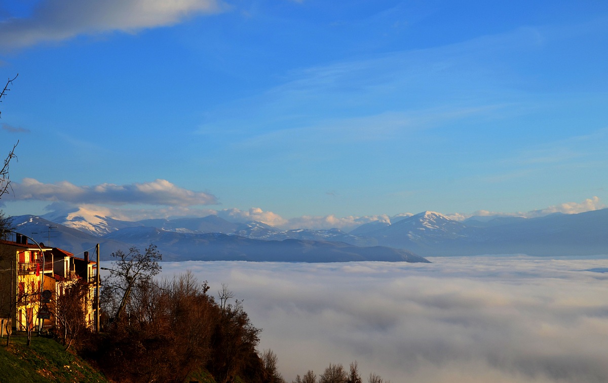 above a sea of ??clouds