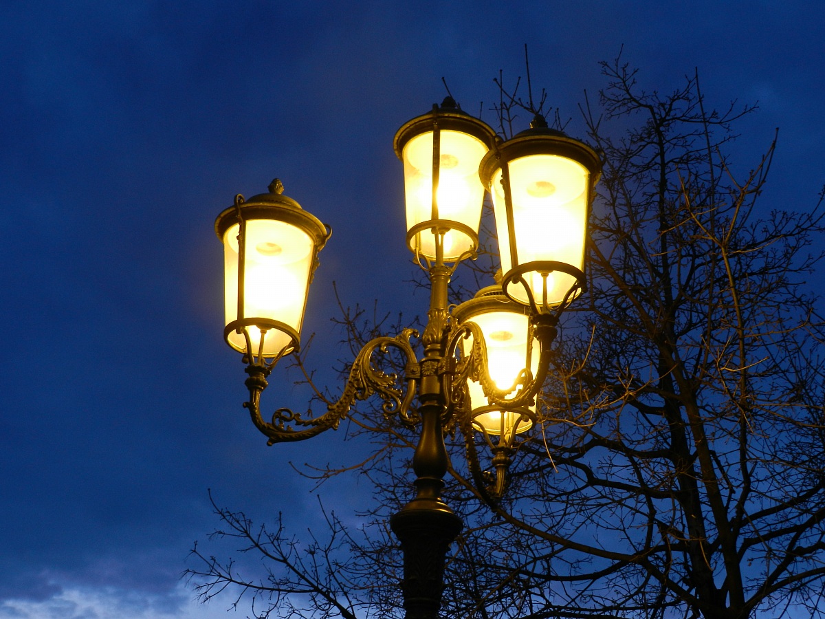streetlights in Padua