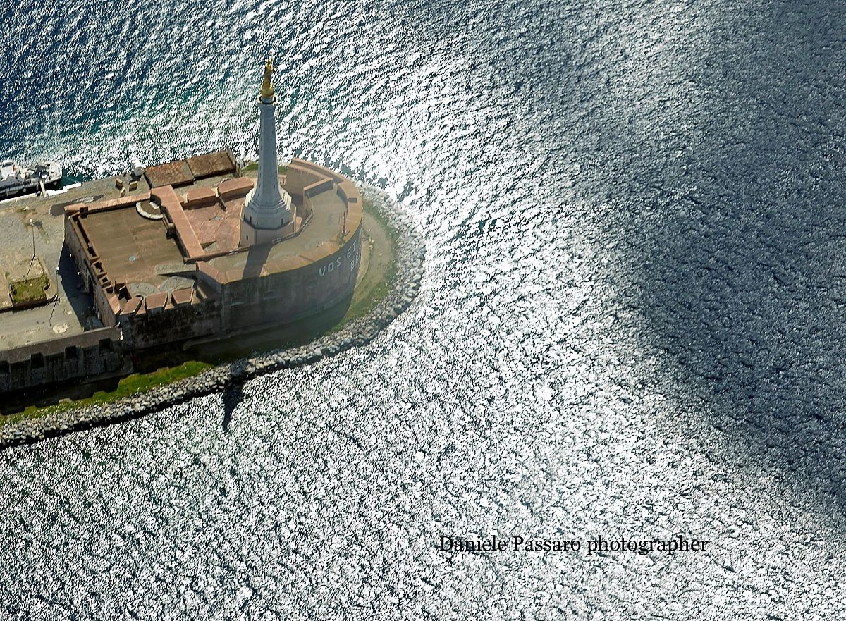 La Madonnina del Porto di Messina