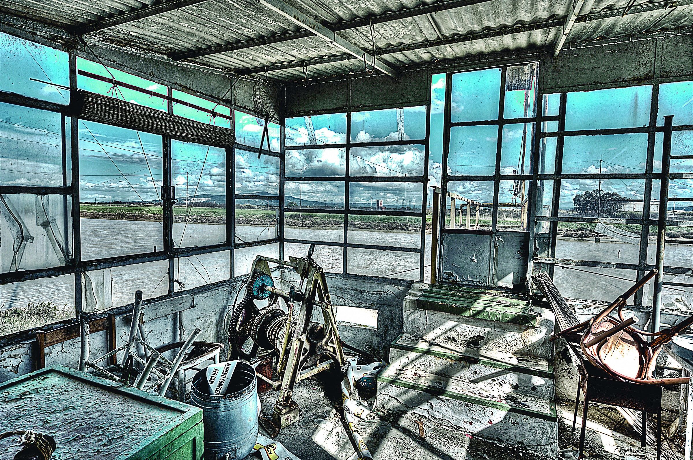 internal scale fishing