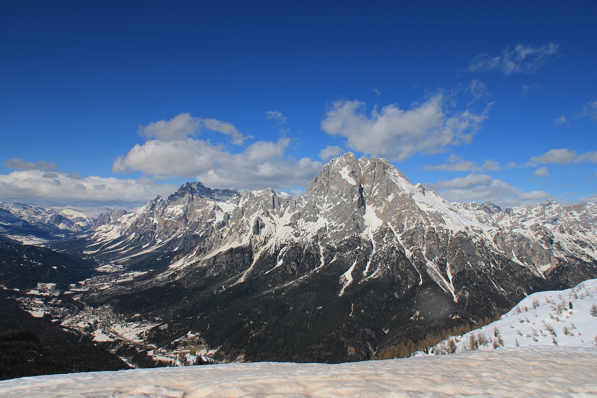 Cortina