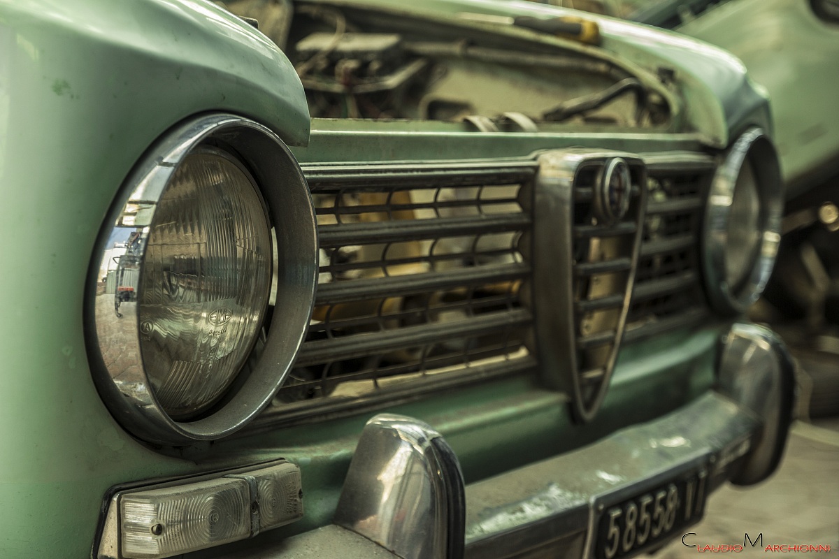 Alfa Romeo Giulia 1300 you