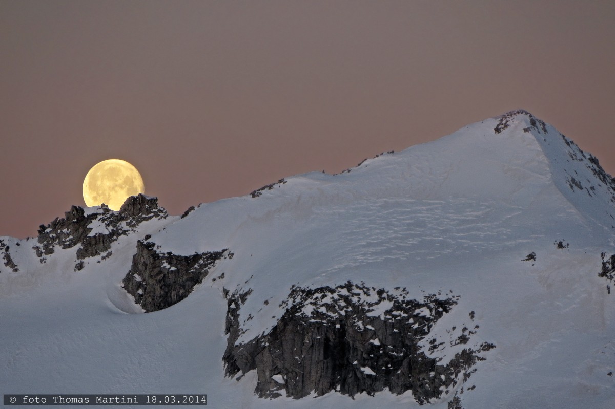 Moon and White Horn (Adamello)