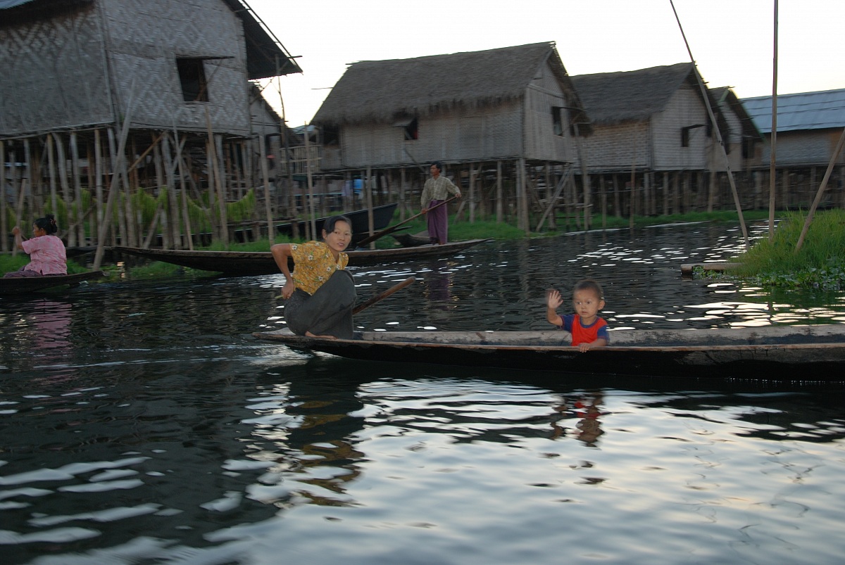 Inle Lake village