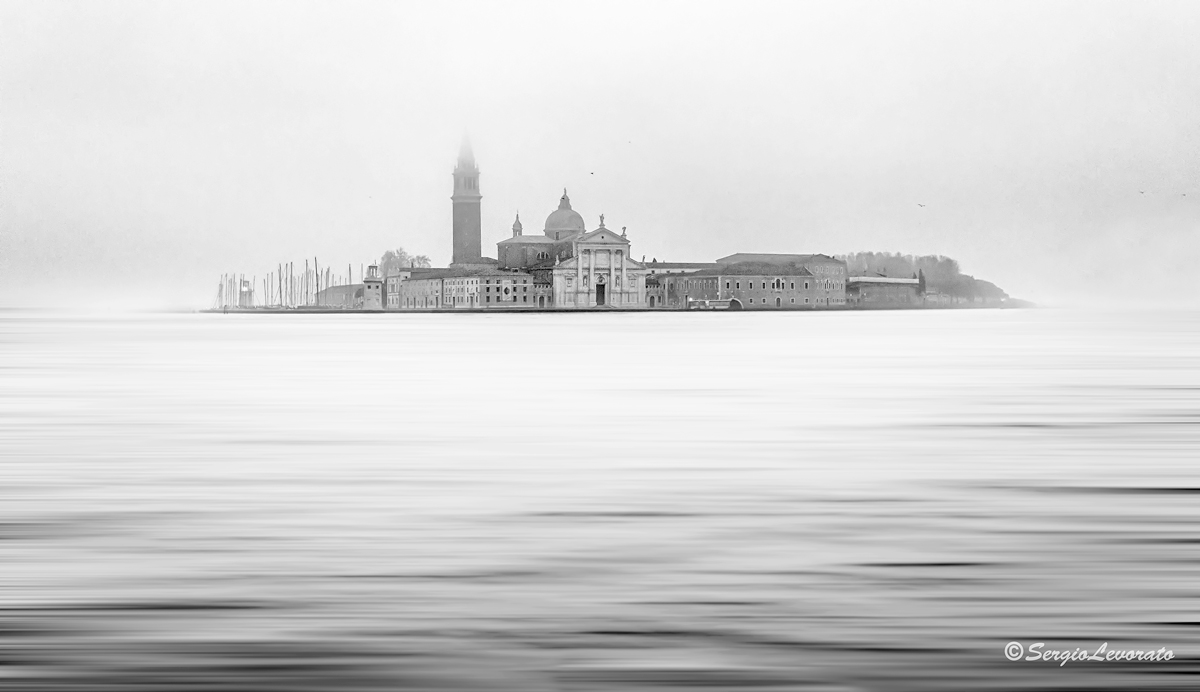 Suspended in time ...