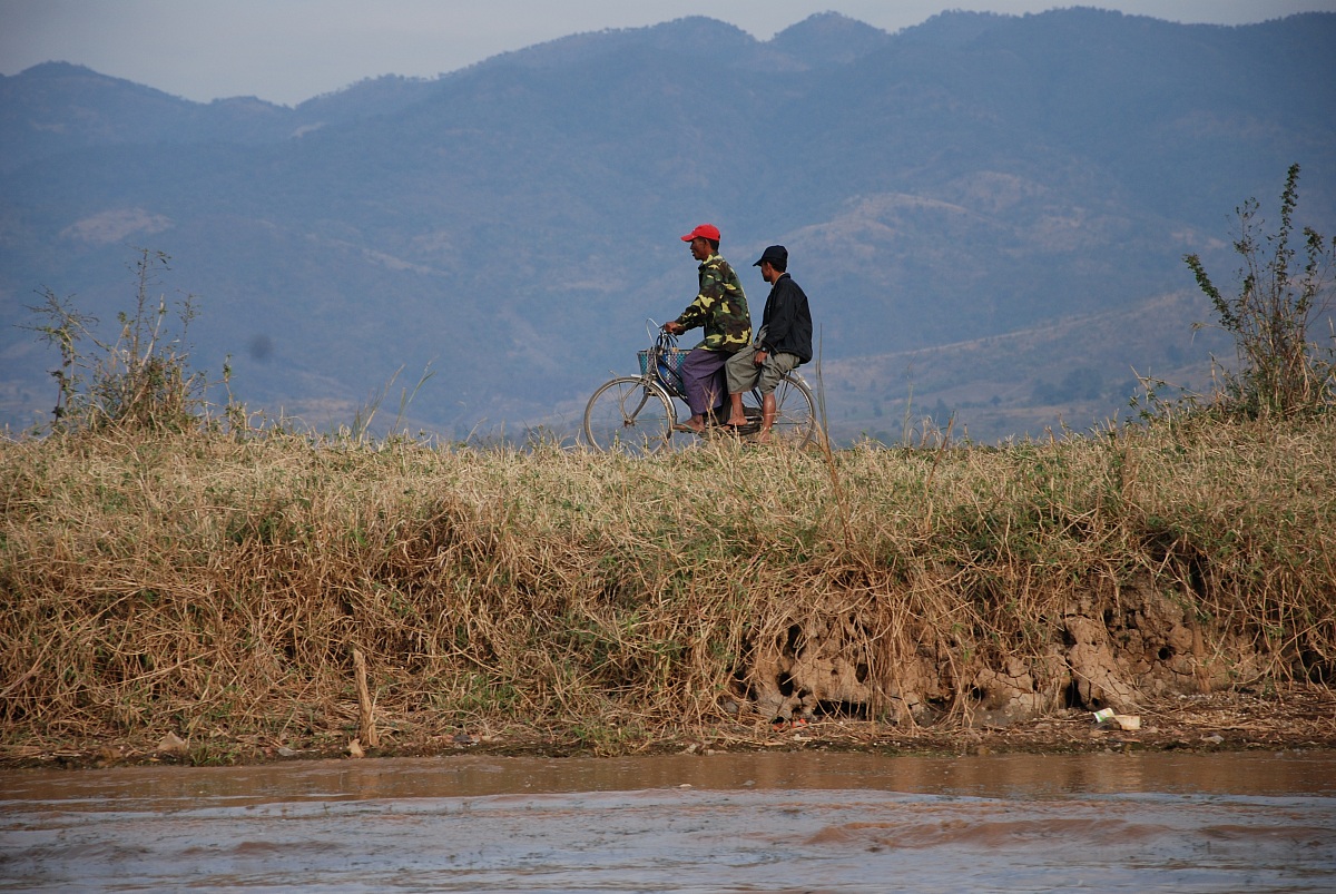 Burmese cycling