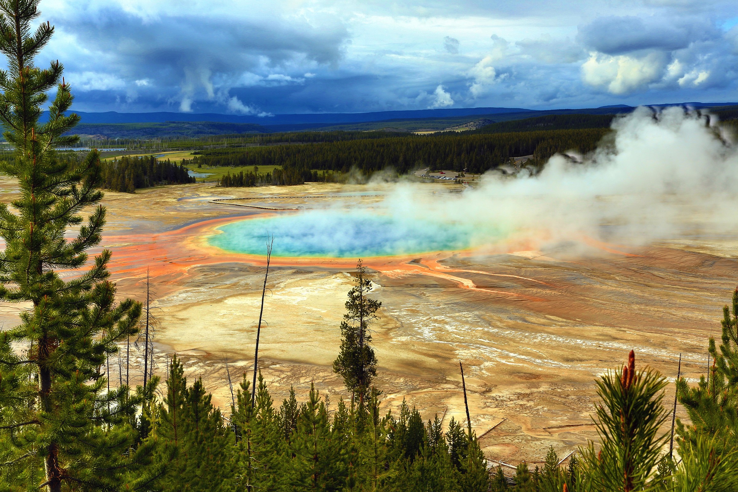 Grand Prismatic Pool