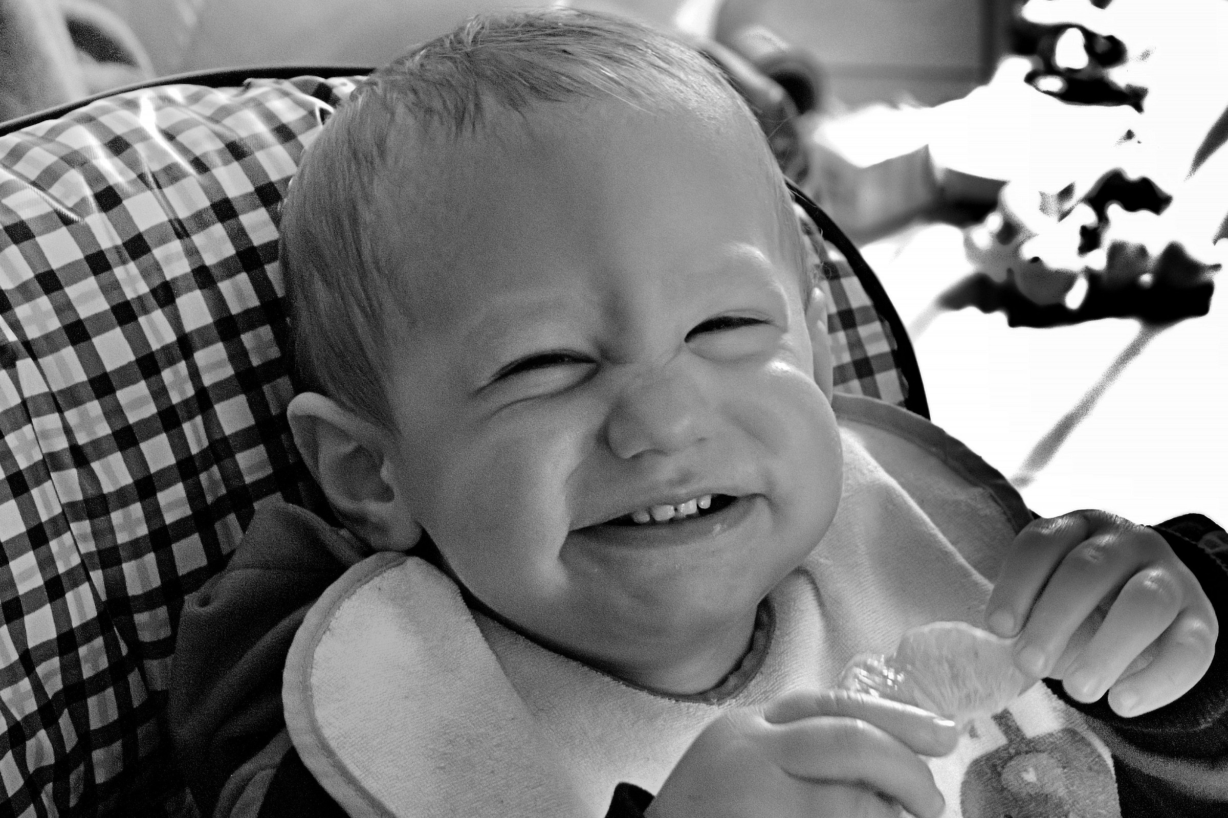 Sguardo innocente ??? Io non direi....