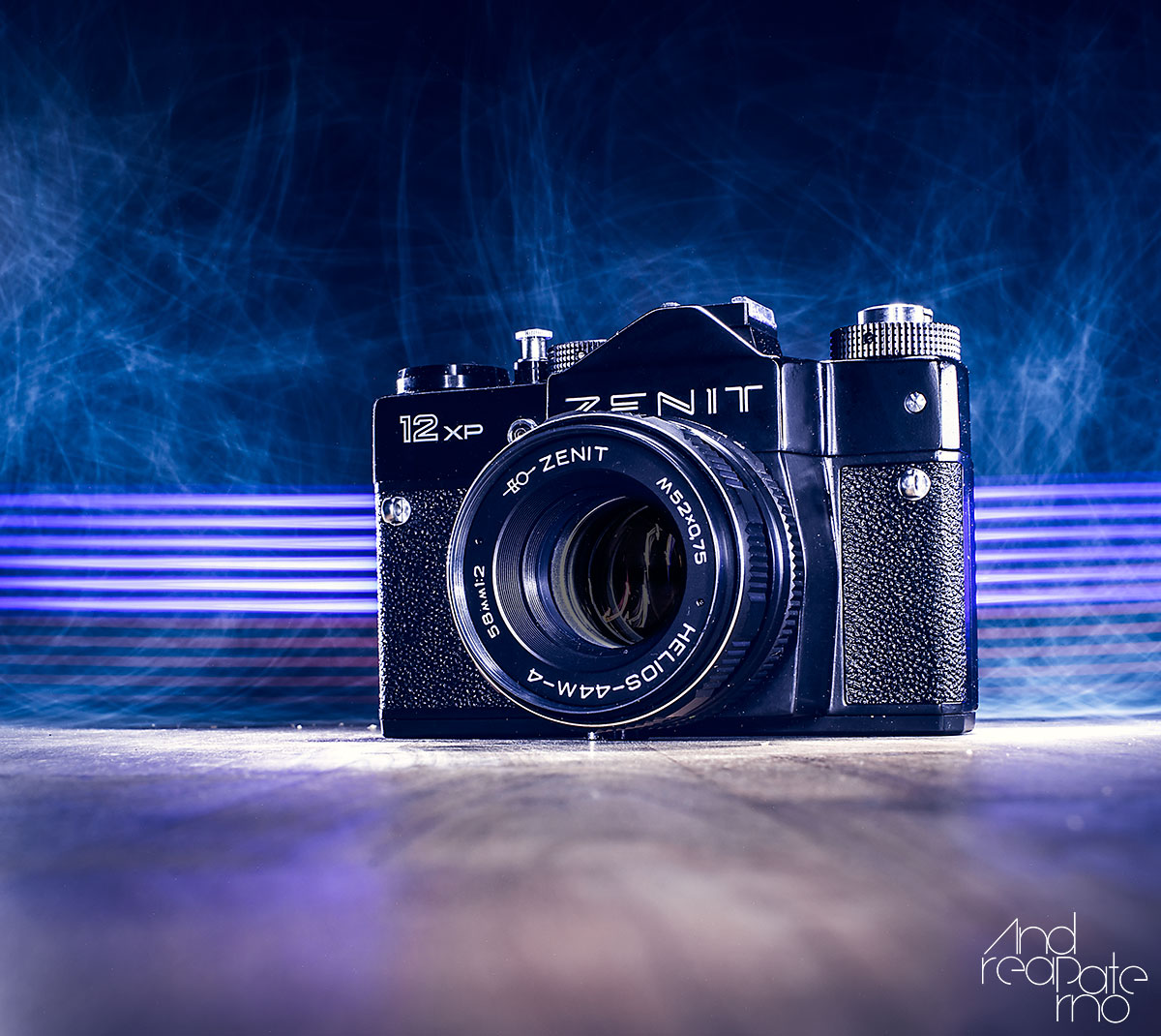 first experiments with light painting still life