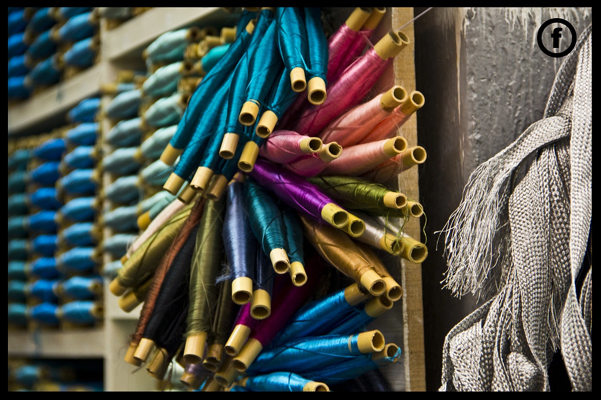 Coils and colors in the medina