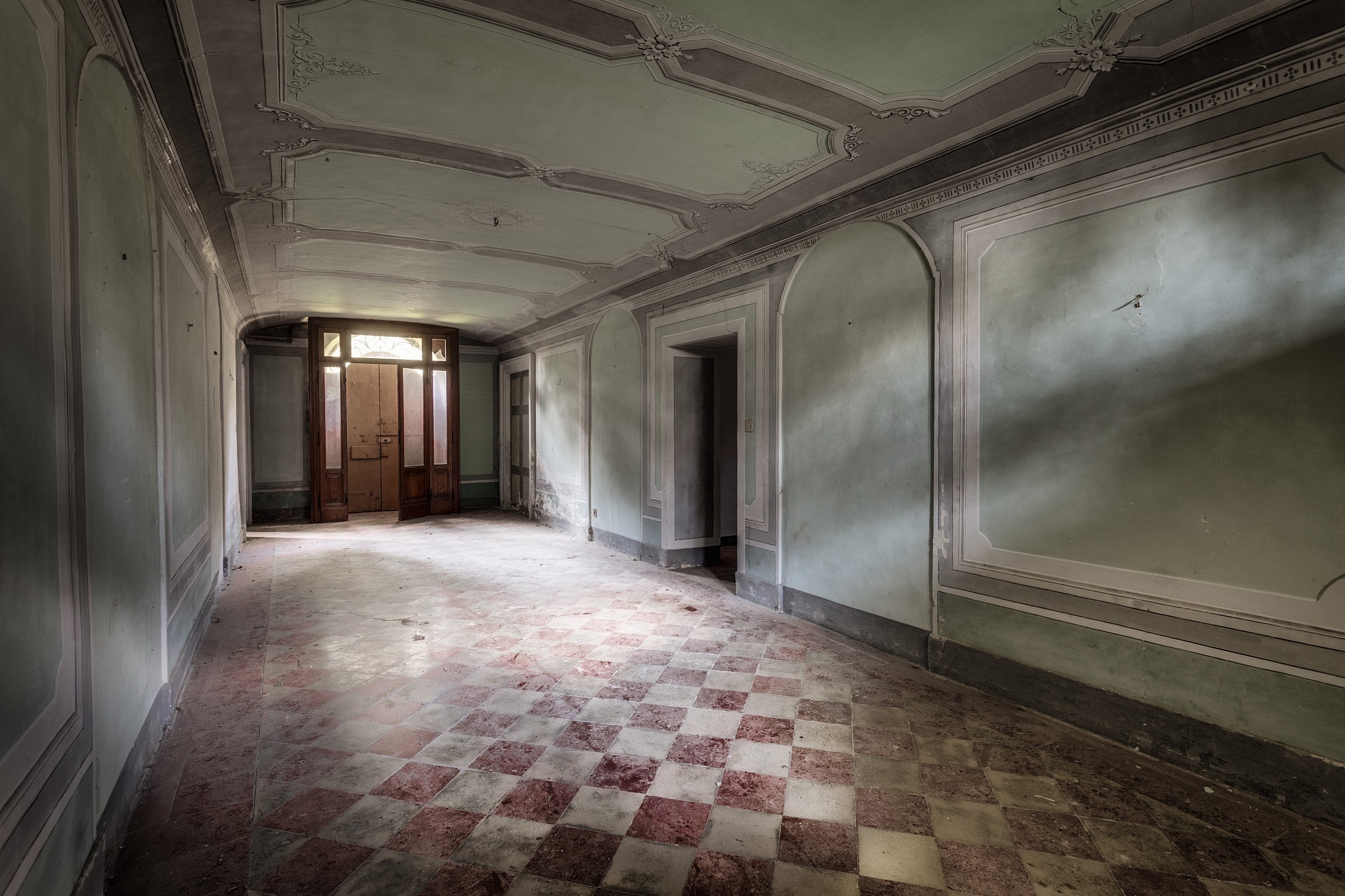 Villa pp - main entrance