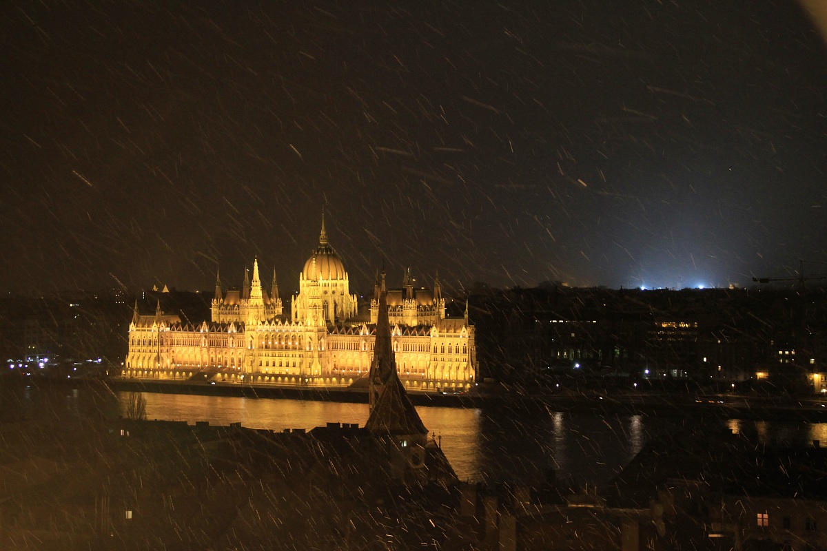 Budapest-night