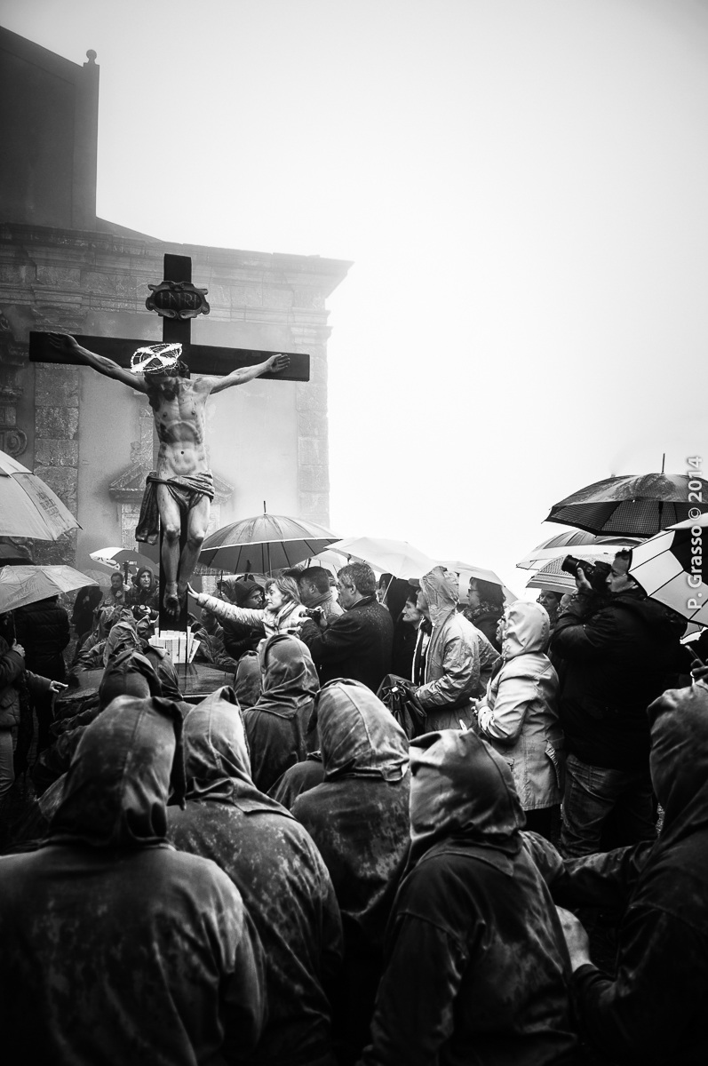 Crucifix Aracoeli and babbaluti