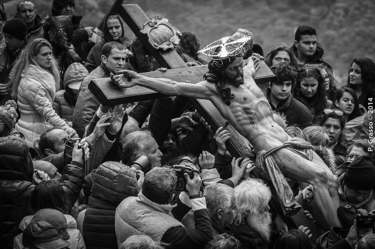 Crucifix Aracoeli and babbaluti