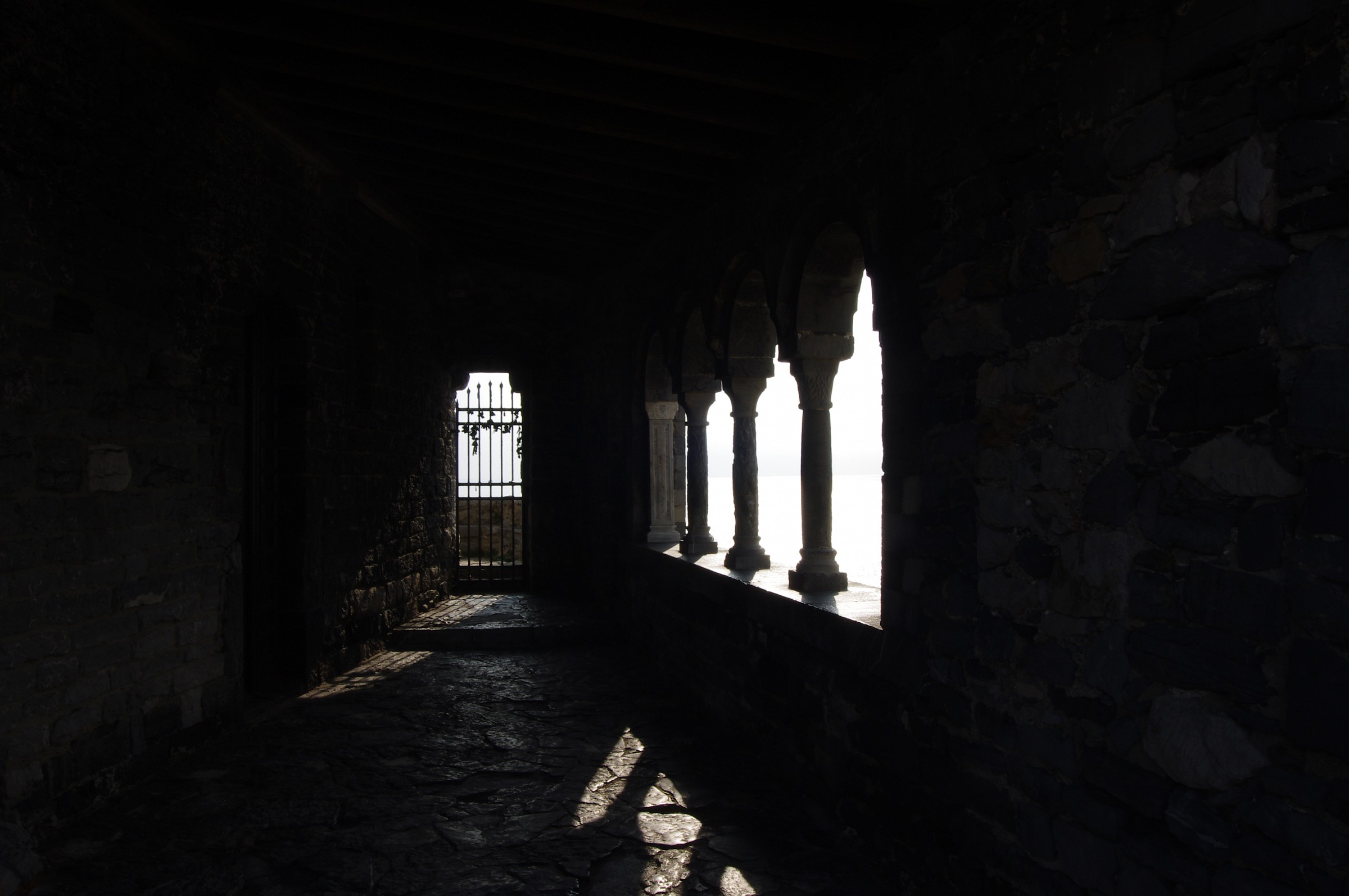 Loggiato della chiesa di San Pietro,Portovenere