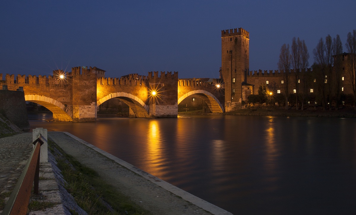 old castle stone bridge