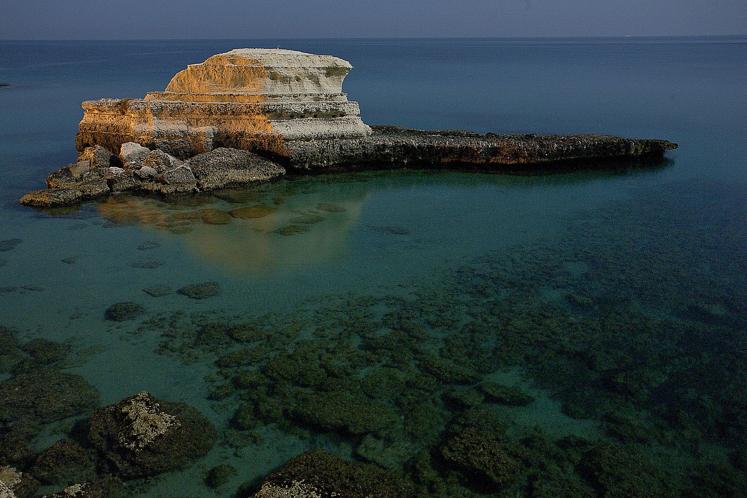 Scoglio, Torre Sant'Andrea Landscape