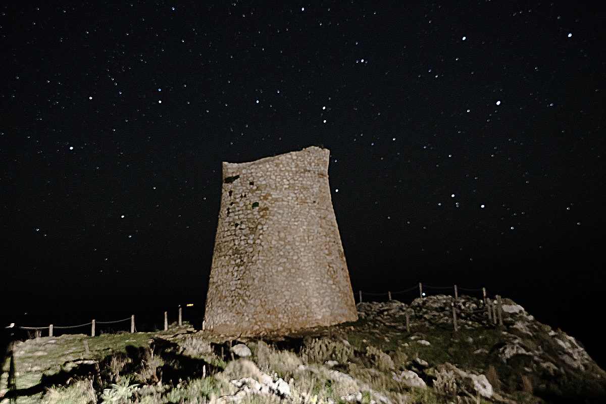 Torre Minervino night Astrophotography