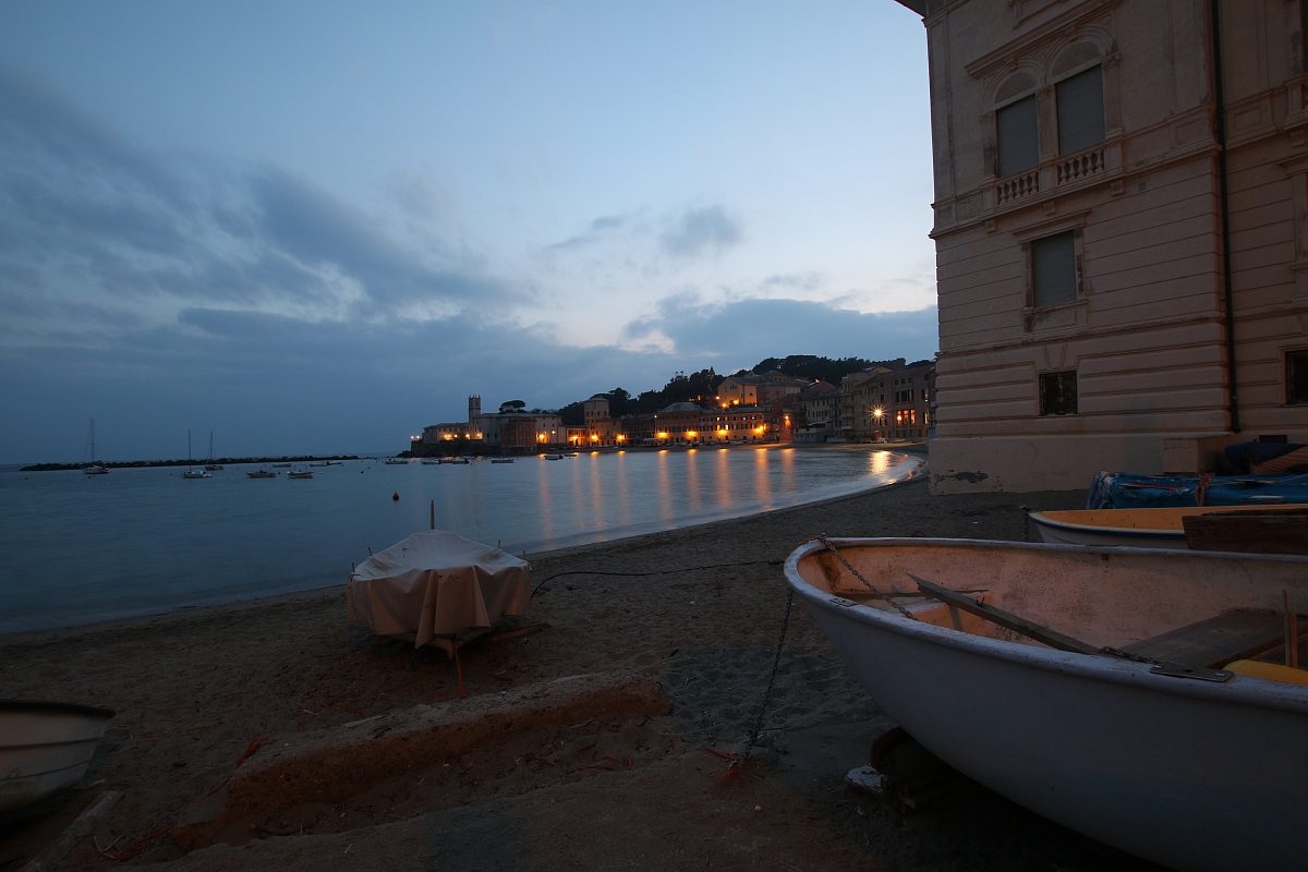 Sestri Levante bay of silence