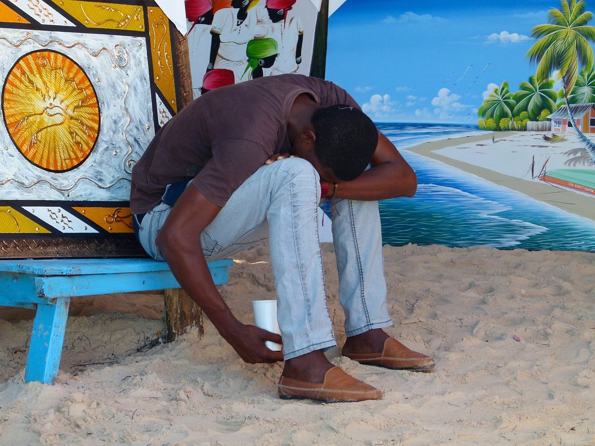 Santo Domingo, 2013. Siesta art dealer