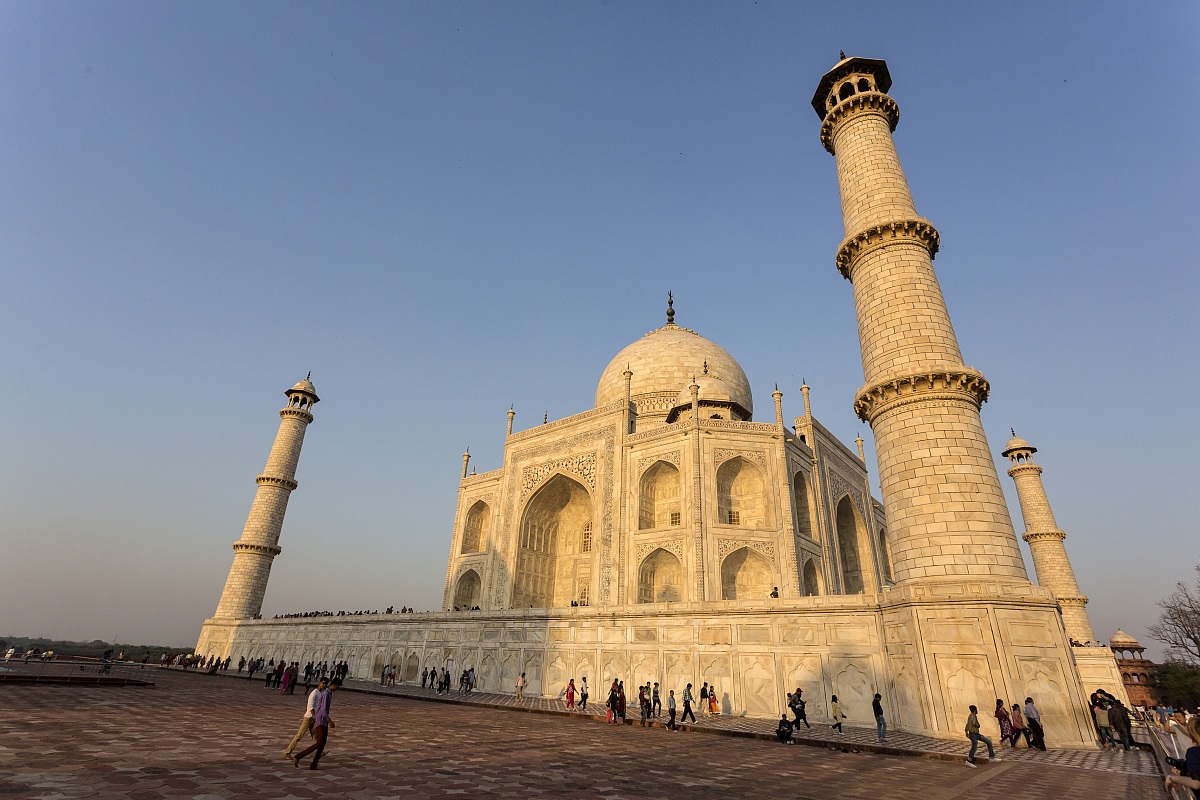 Sunset over the Taj Mahal