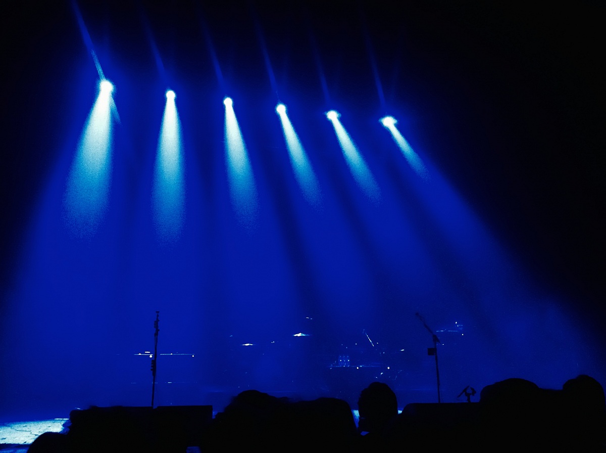 Waiting interpol