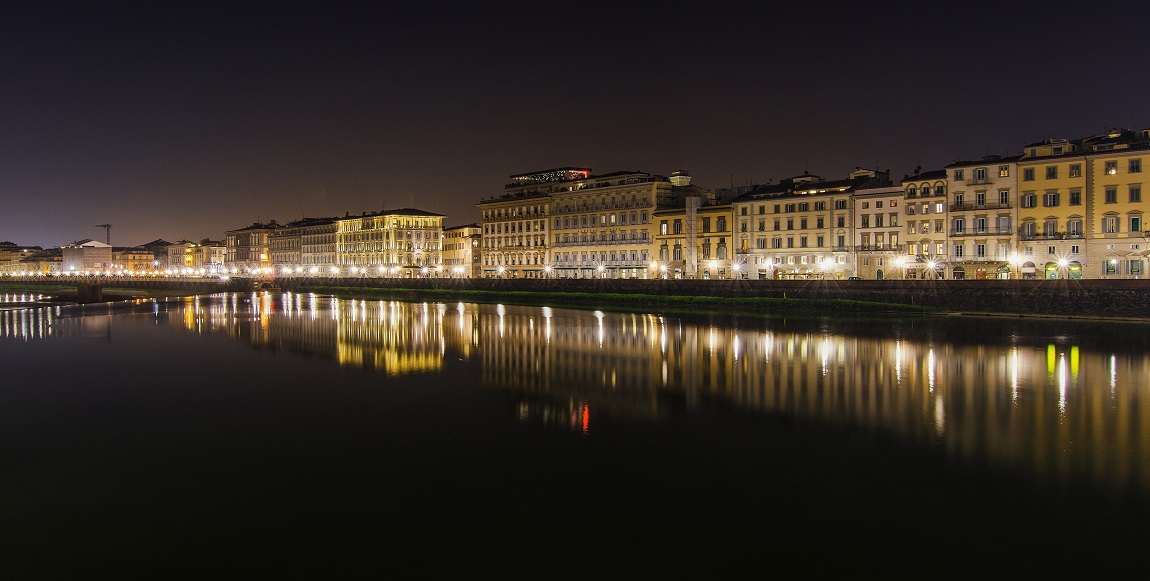 Lungarno Vespucci - Florence