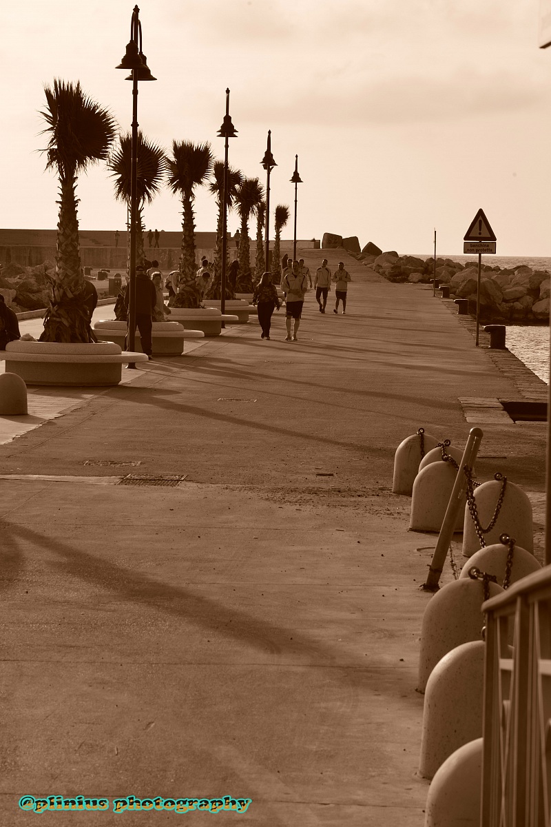 down to the pier ....