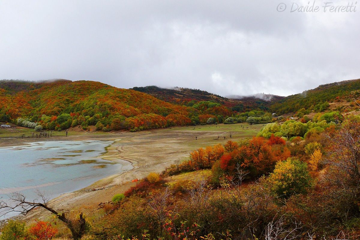Campotosto autumn