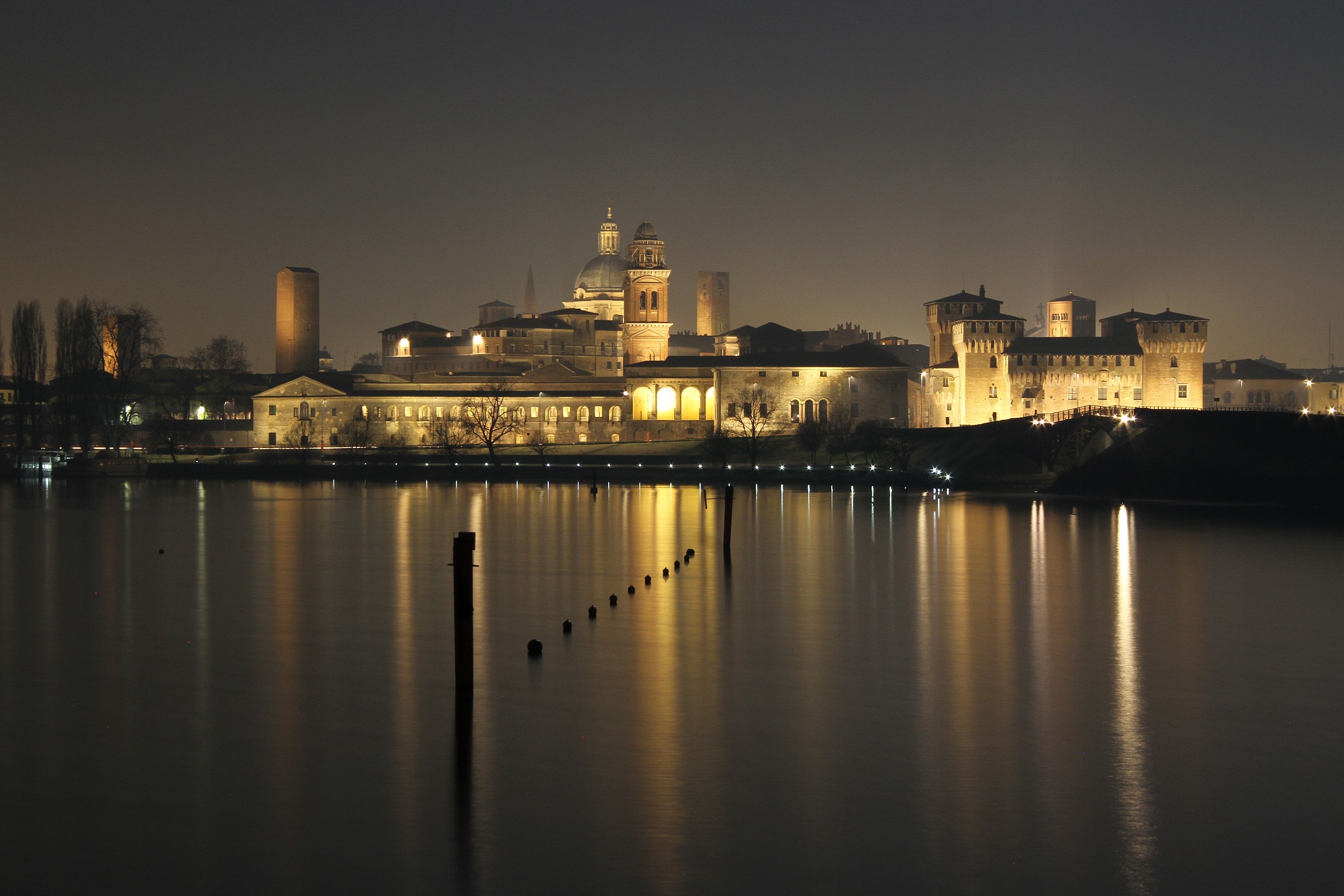Mantua from the lake