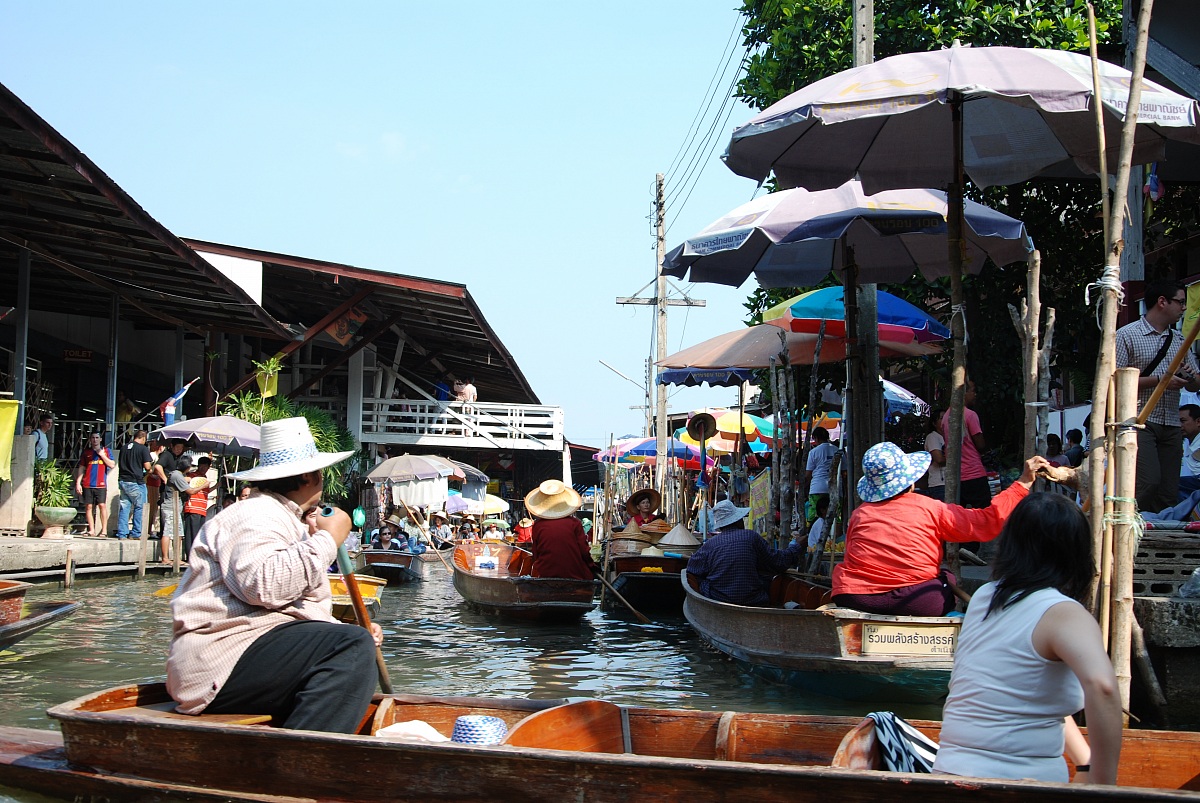 Floating Market